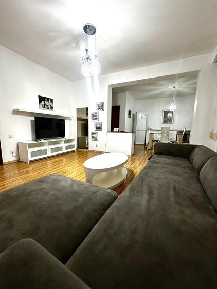 Vilă zona Budapesta: 2 apartamente spațioase, open-space, parcare inclusă - 3