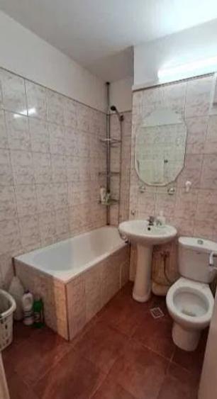 Berceni,bl.reabilitat,DECOMANDAT,mobilat,utilat complet,balcon,gresie,parchet.
