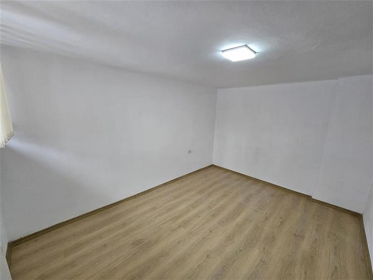 Spatiu birouri zona 13 Decembrie