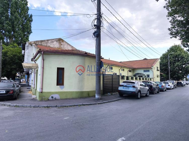 Casă 5 camere, ICIL, curte pavată, 2 parcări