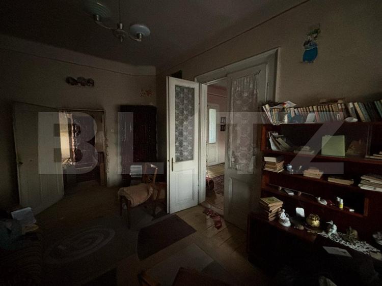 Casa de vanzare in suprafata de 100 mp localizata central in Simleul Silvaniei
