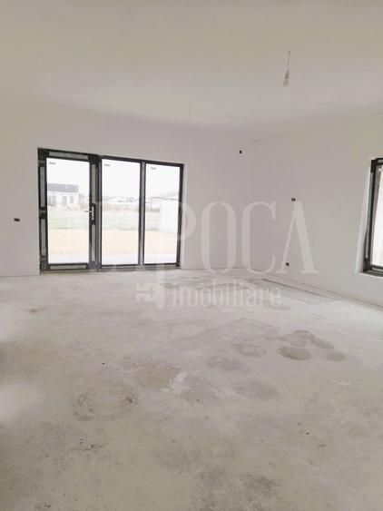 Casa 4 camere de vanzare in Santandrei