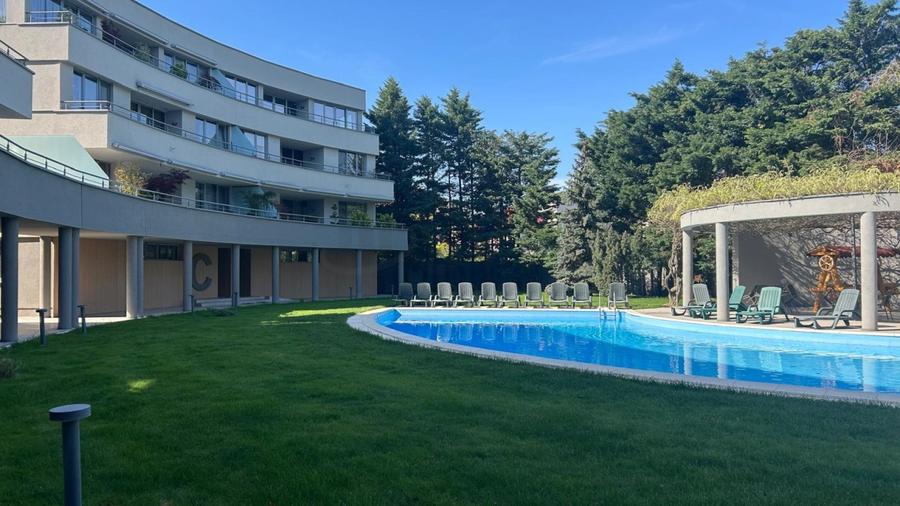 REA1029704 Apartament 3 camere 111 mp utili piscina gradina paza