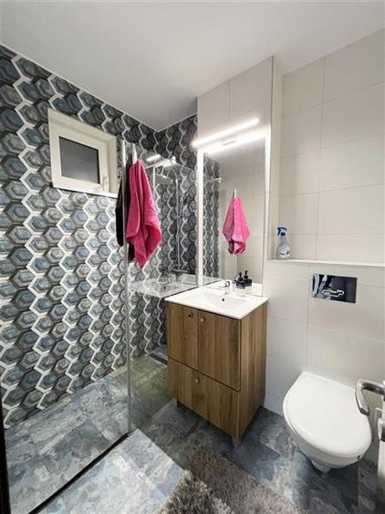 Apartament 3 camere decomandat etaj intermediar, zona Garii