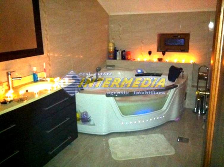 Casa D+P+1 Garaj dublu 2 Terase 925 mp Teren CETATE Kaufland Finisata Mobilata