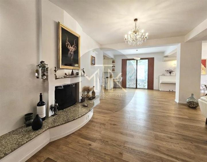 Exclusiv | Vila 5 camere Iancu Nicolae | 2 Locuri de parcare