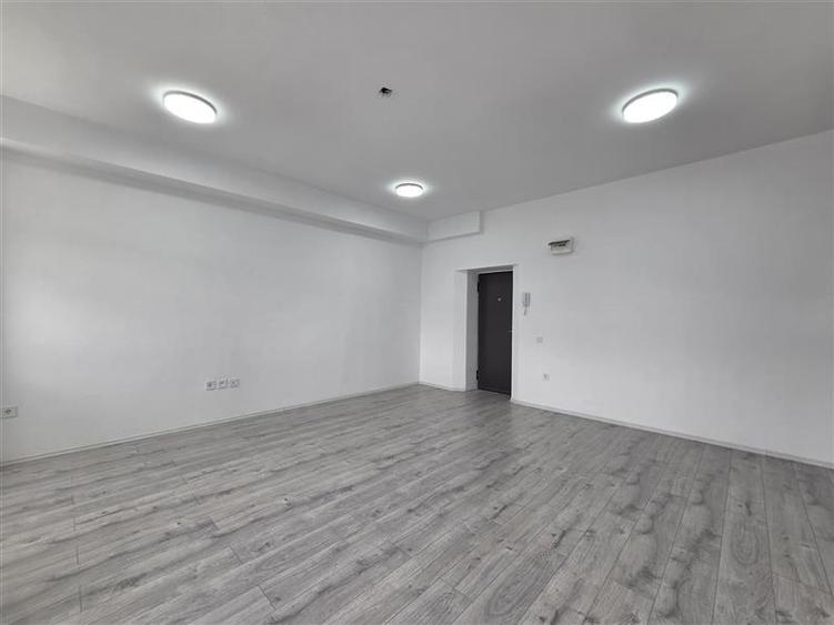3 Apartamente de vanzare Centrul Civic pretabile birouri