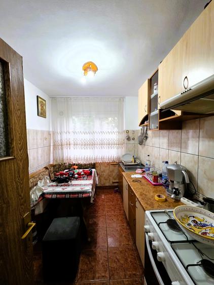 Etaj 3-Tatarasi Tudor Center-3 Camere Semidecomandat 57mp-liber