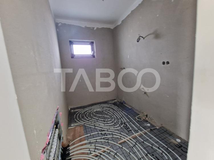 Casa individuala cu curte terasa si garaj Selimbar Sibiu