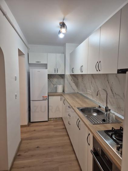 Apartament modern prima inchiriere 3 camere 75 mp etaj 1 zona Ștrand