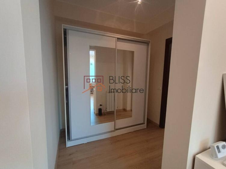 Vilă cu 5 camere, 4 dormitoare și grădină privată