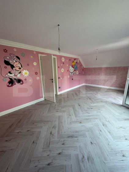 Casa cu etaj + demisol, 180 mp utili, 300 mp teren, zona Burdujeni