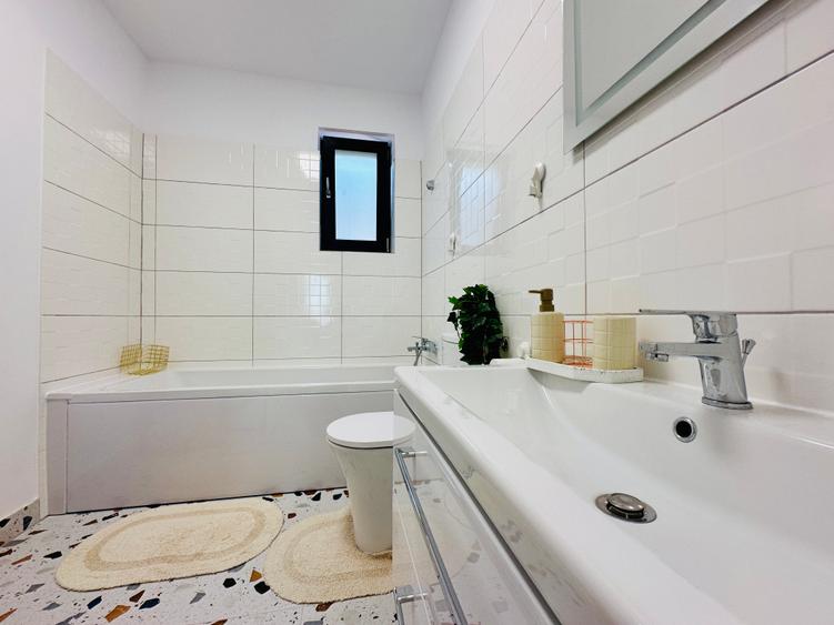 Casă de vânzare parter individuală | 4 camere | Berceni Ilfov | 450 mp, La cheie