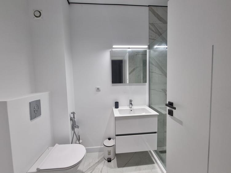 Apartament situat in BLOC NOU mobilat si utilat CT cu inc. in pard. loc de parca