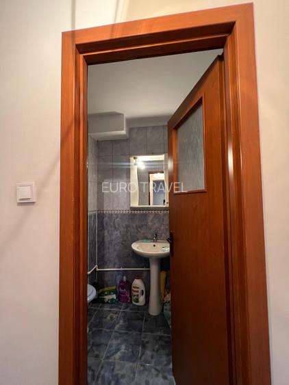Apartament 4 camere, 2 bai, 2  balcoane, centrala gaz, 149900 euro - 8