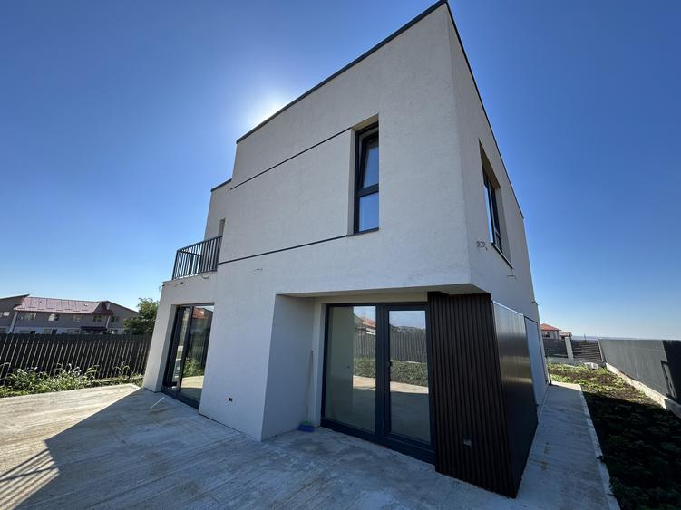 Casă P+1E, 4 camere, teren 550 mp, finisaje la alegere – Rediu / Platoul Popas P