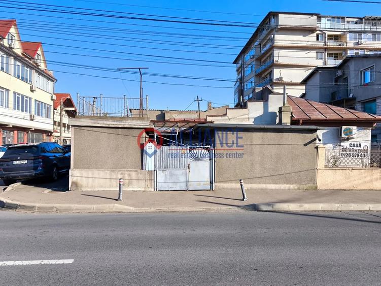 ICIL casa 4 camere pe colt!