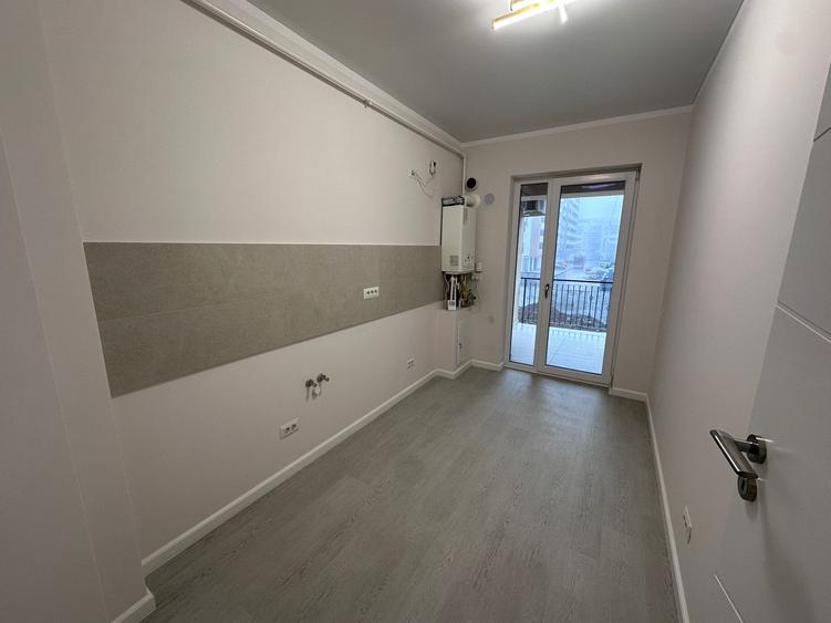 Apartament 2 camere decomandat/curte proprie 34mp/700 metri de Șoseaua Olteniței
