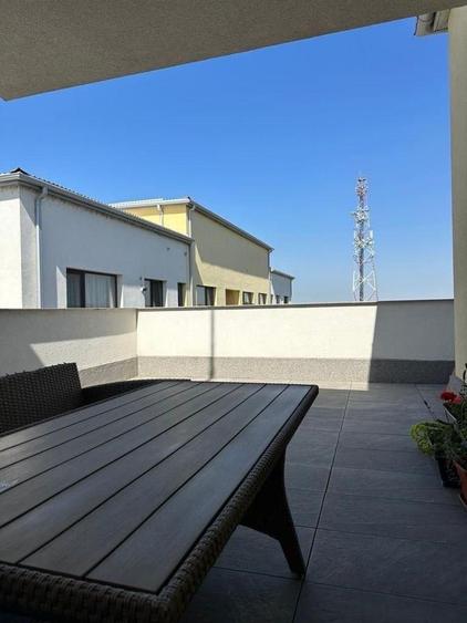 Apartament penthouse 3 camere