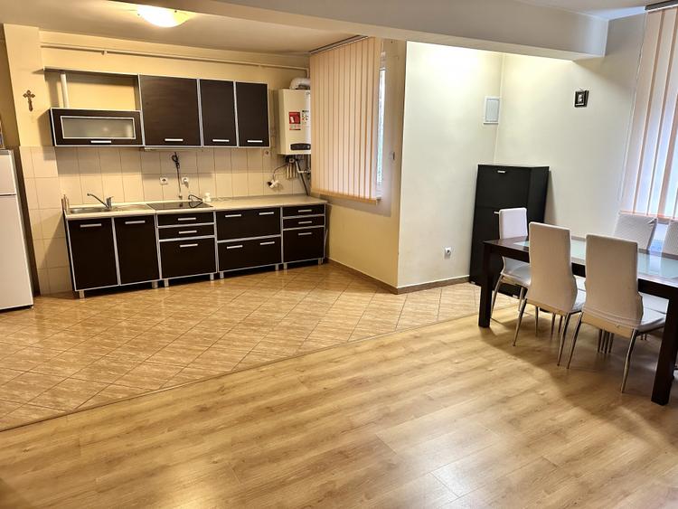APARTAMENT 3 CAMERE I 71 MP I DE VANZARE I CETATE I FINISAT COMPLET I