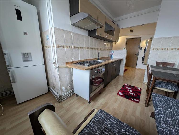 Ultracentral - parcul Trandafirilor - 3 camere - mobilate si utilate
