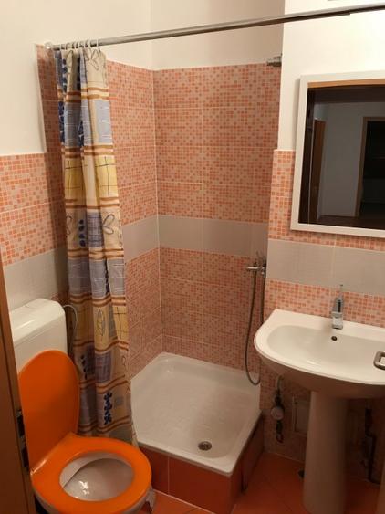 Apartament 4 camere - Zona Lipovei