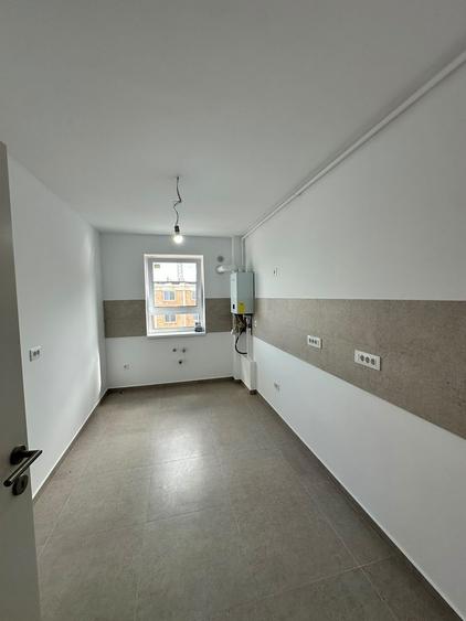 Apartament 3 camere etaj 2/3