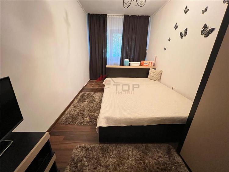 Apartament 3 camere semidecomandat, Podu Ros - BD. Tutora