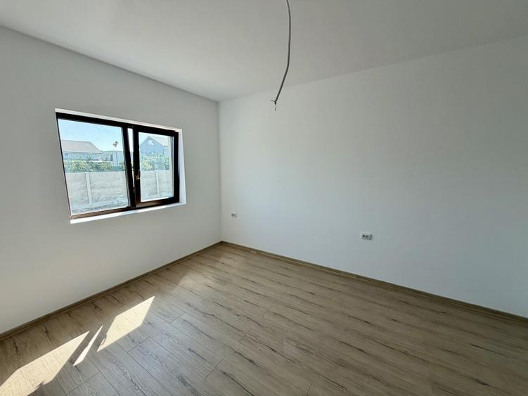 Pozitie Excelenta, Super Pret, 4 Camere