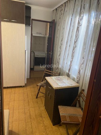 Inchiriez apartament 2 CAMERE,CONSTANTA, zona Scoala gimnazială nr. 8 - 7