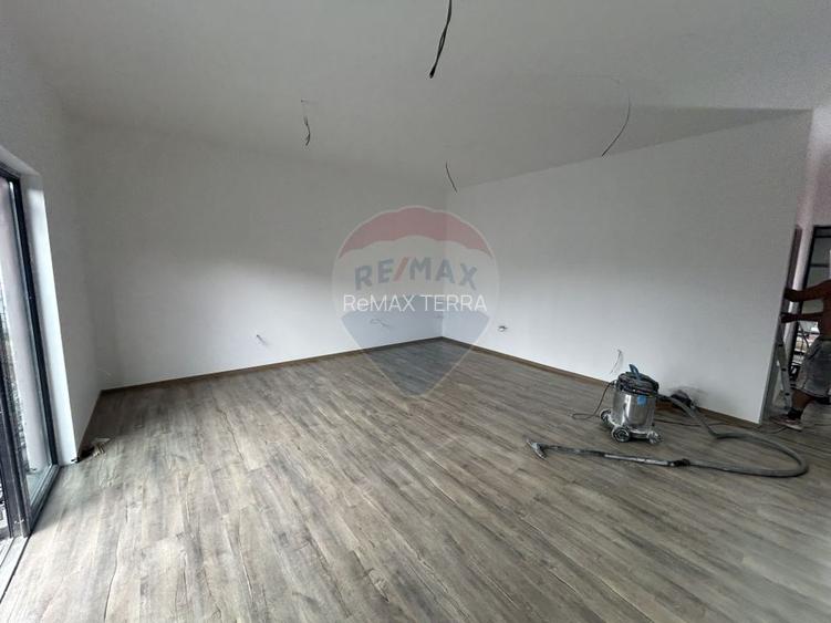 Spațiu Industrial de Închiriat | Central Baia Mare | Nou - 12