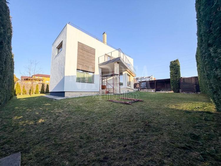 Casa 5 camere de vanzare in Europa, Cluj Napoca