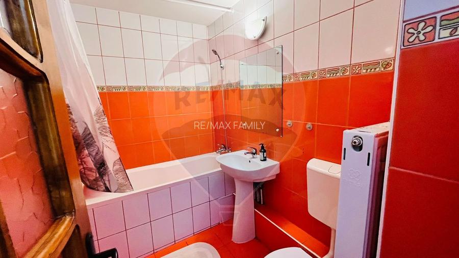 Apartament cu 3 camere de închiriat în zona Decebal - 10