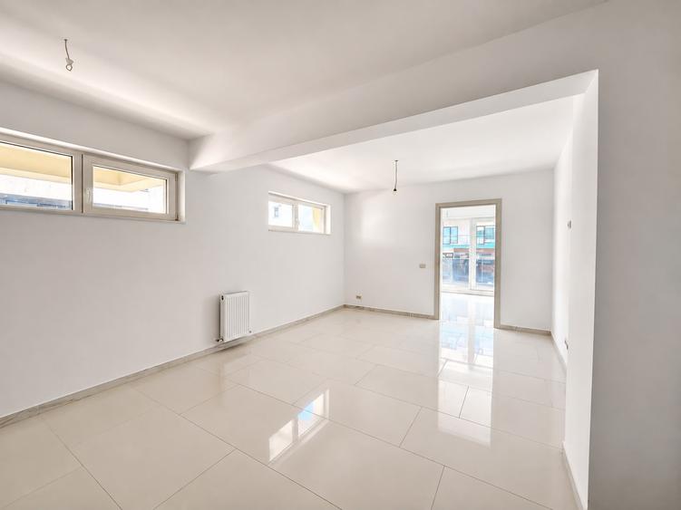 Apartament langa plaja cu vedere la mare | parter inalt cu balcon
