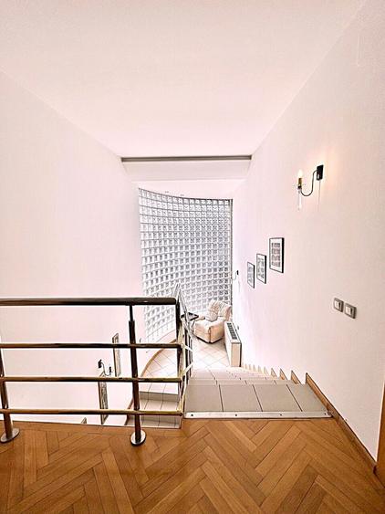 Vila cu piscina | teren 900 mp | complex rezidential | British School