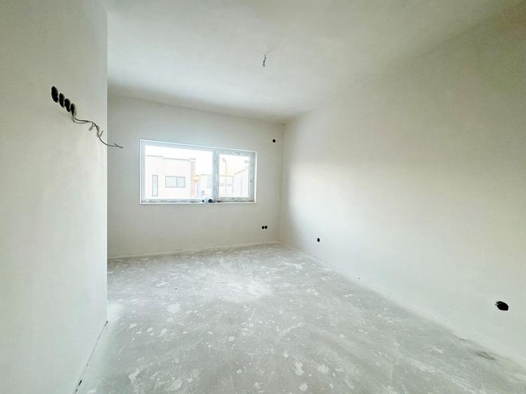 Casa tip duplex 130mp utili - zona Floresti/Tineretului