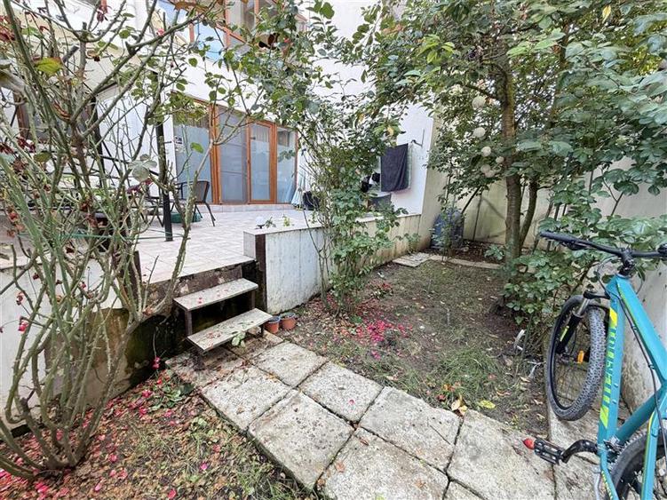 Vanzare Studio cu terasa 25 mp, zona Alezzi, mob utilat