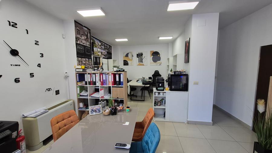 SPATIU BIROU - CAUTAM COLEG- ARHITECT, STRUCTURIST , CADASTRIST