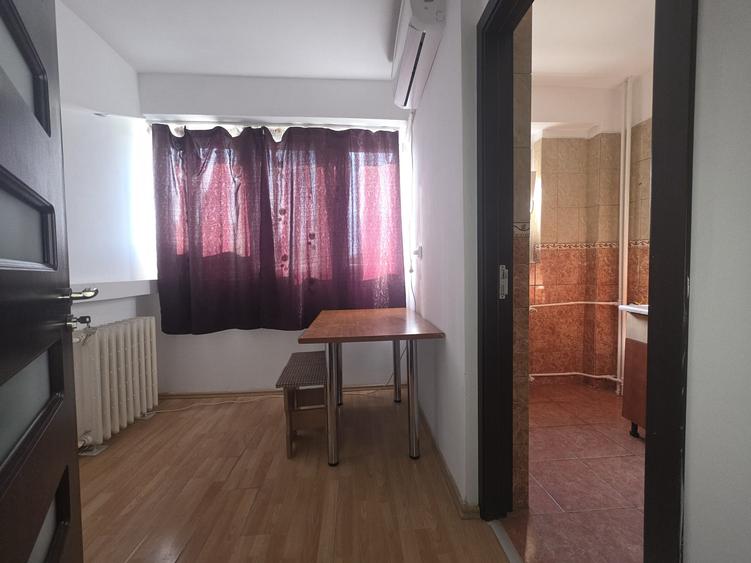 Titan Grigorescu garsoniera et 3/10 sdec mobilat utilata langa metrou la 5 minut