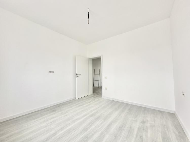 Apartament 3 camere - 2 locuri de parcare incluse - Mosnita