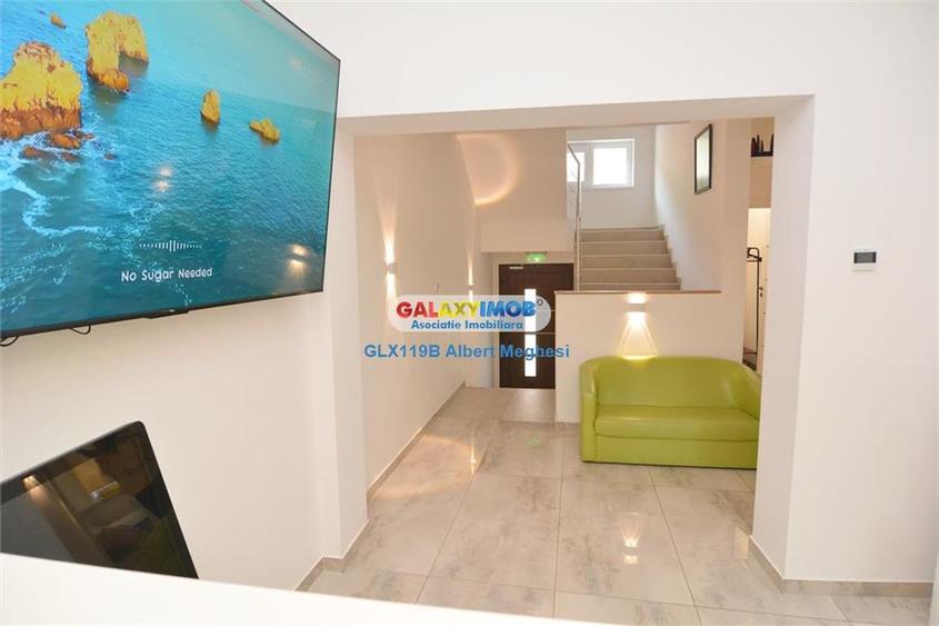 Vanzare casa 8 camere renovata integral+gradina Brasov.
