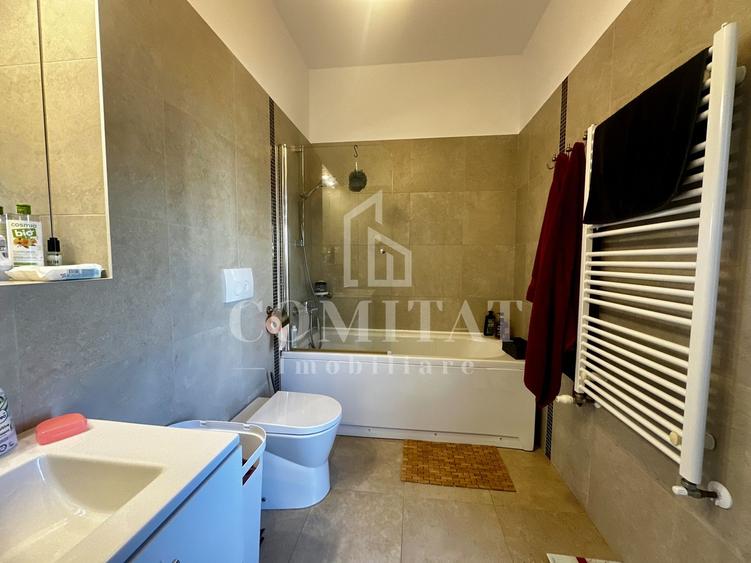 Penthouse cu scara interioară | Parcare și Boxă | Valea Chintaului