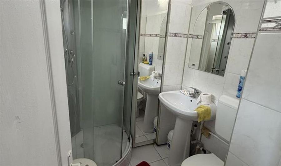 Apartament 2 camere, Decebal