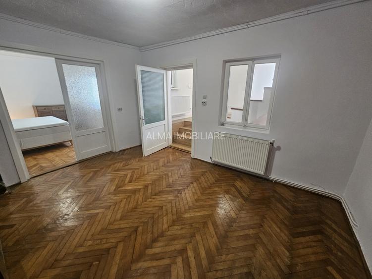 Prima inchiriere! Casa in Andrei Muresanu, utilata modern! - 9