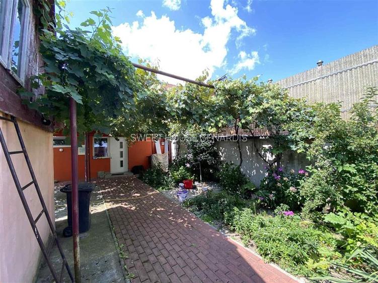 Casa cu 3 Camere si Gradina - Zona Centrala - 2