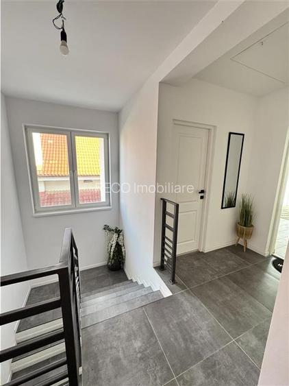 RECO Casa de Inchiriat pentru Birouri - 8