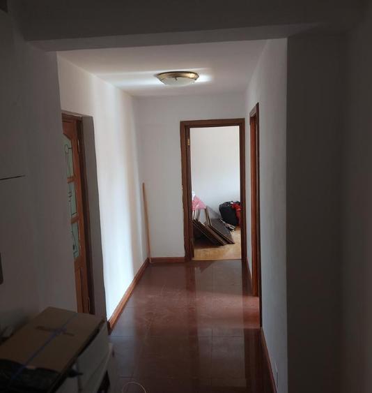 Apartament 4 camere pregătit de vânzare aflat în proximitatea stației de metrou