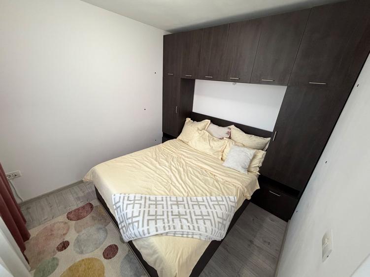 Apartament 3 camere, etaj 2 - Cugir