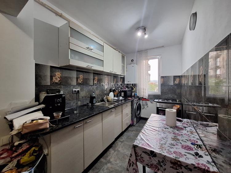 Apartament decomandat, 44 mp, parcare, strada Cetatii - 3
