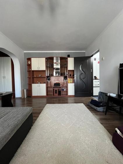 Vand apartament 2 camere - 3